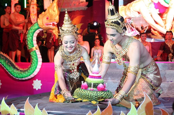 สถานที่จัดงานลอยกระทง-2558-จากทั่วไทย-ที่นิยมไปลอยกันมากที่สุด