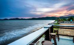 ที่พักติดทะเล-กอดทะเลรีสอร์ท-จันทบุรี-ต.-ตะกาดเง้า-อ.-ท่าใหม่-จ.-จันทบุรี
