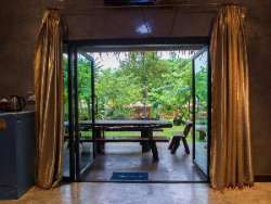 บ้านสวนจันท์-ทุ่งเพล