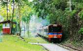 นั่งรถไฟเที่ยวเดอร์สวนไทรโยค-แอดเวนเจอร์ปาร์ค-มุ่งสู่-โค้งมรณะ-หรือน้ำตกไทรโยคน้อย