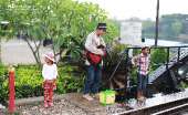 นั่งรถไฟเที่ยวเดอร์สวนไทรโยค-แอดเวนเจอร์ปาร์ค-มุ่งสู่-โค้งมรณะ-หรือน้ำตกไทรโยคน้อย