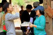 ร่วมสร้างกุศลเทพื้นโรงครัวที่-สำนักสงฆ์แม่น้าน้อย-เทปูน-แม่น้ำน้อย