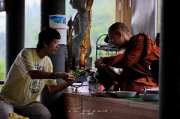 ร่วมสร้างกุศลเทพื้นโรงครัวที่-สำนักสงฆ์แม่น้าน้อย-เทปูน-แม่น้ำน้อย
